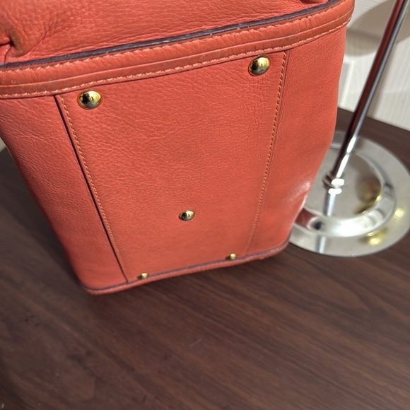 MCM Shoulder Bag in Leather - Picture 7 of 10